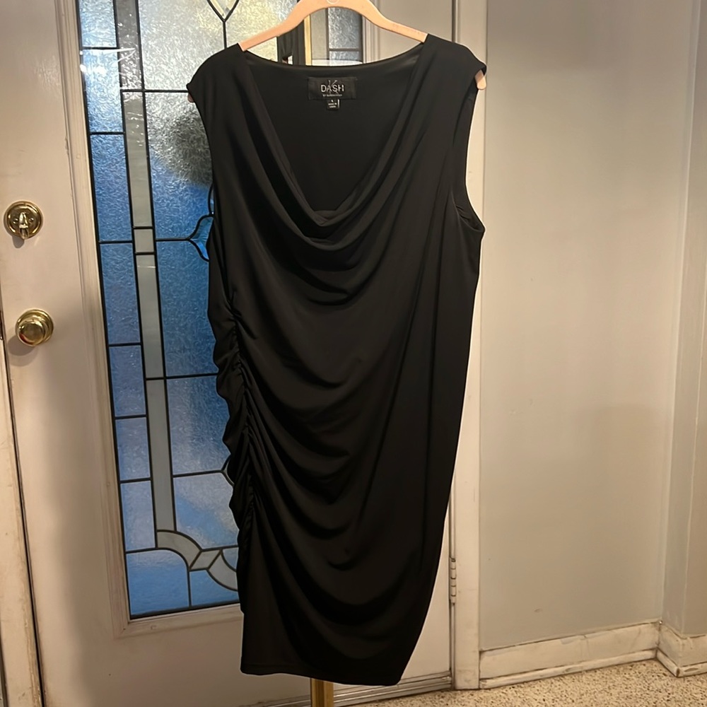 Black Ruched dress size large Dash by Kardashian